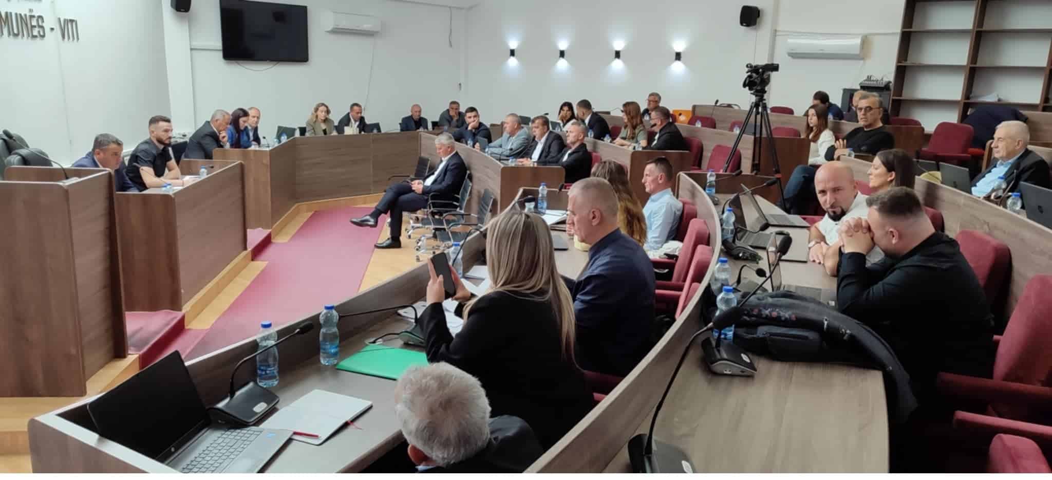 U mbajt mbledhja e pestë e rregullt e Kuvendit Komunal të Vitisë